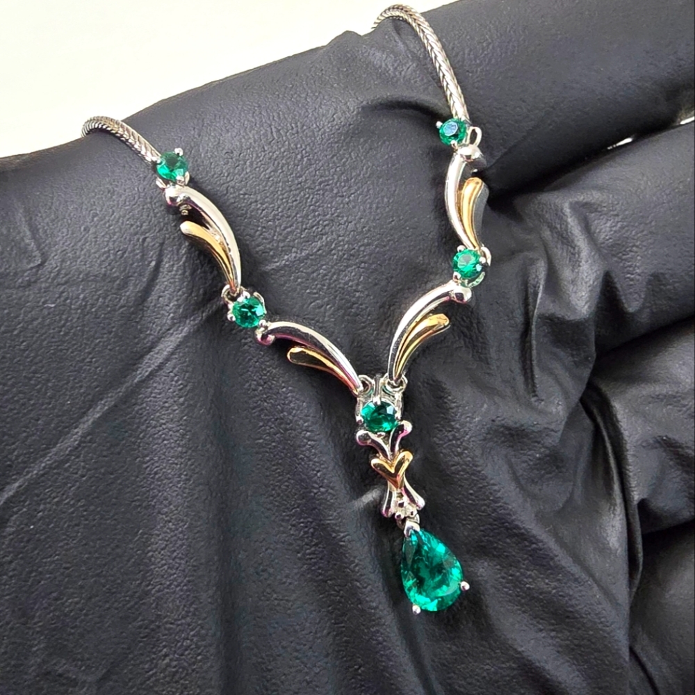 Watch Video / 14K Gold Emerald Sterling Silver 925 Necklace